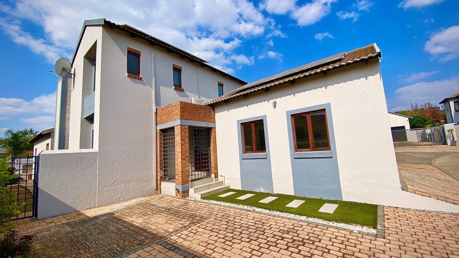 3 Bedroom Property for Sale in Montana Gauteng