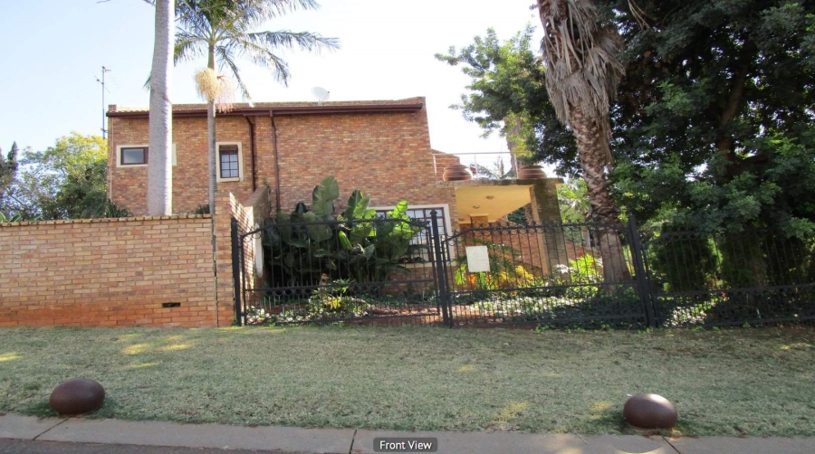 4 Bedroom Property for Sale in Amandasig Gauteng