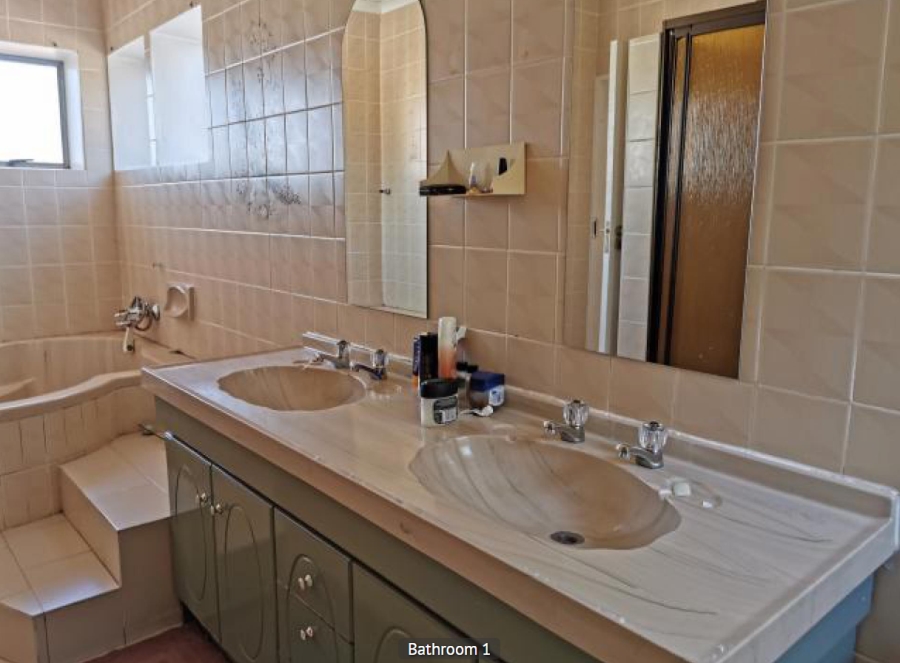4 Bedroom Property for Sale in Amandasig Gauteng