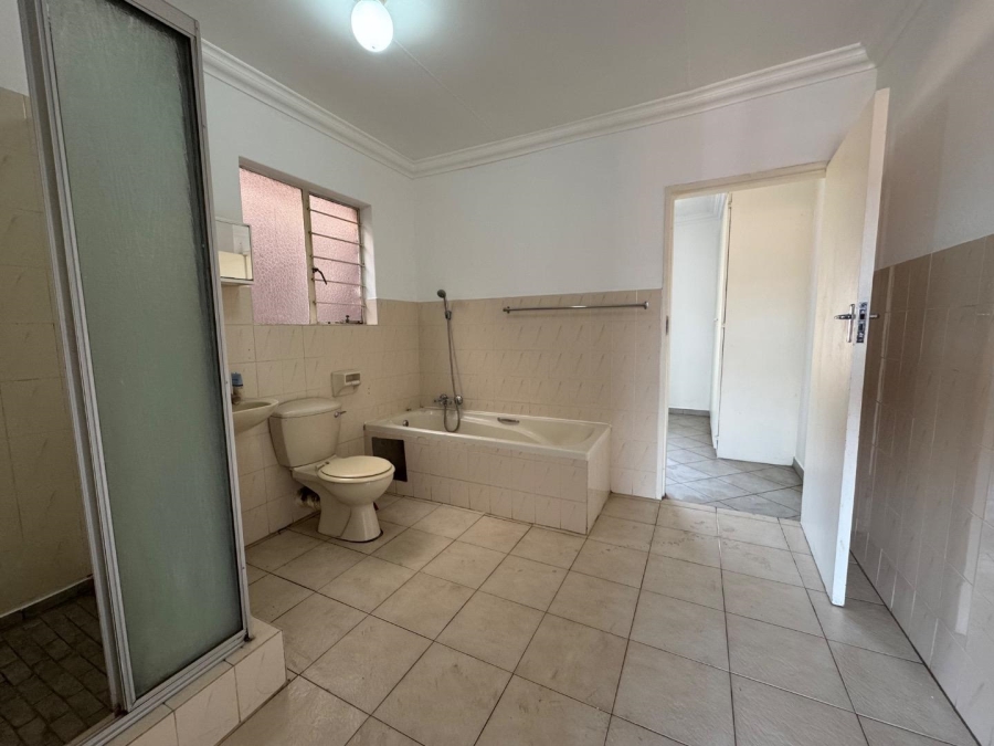 2 Bedroom Property for Sale in Zwartkop Gauteng