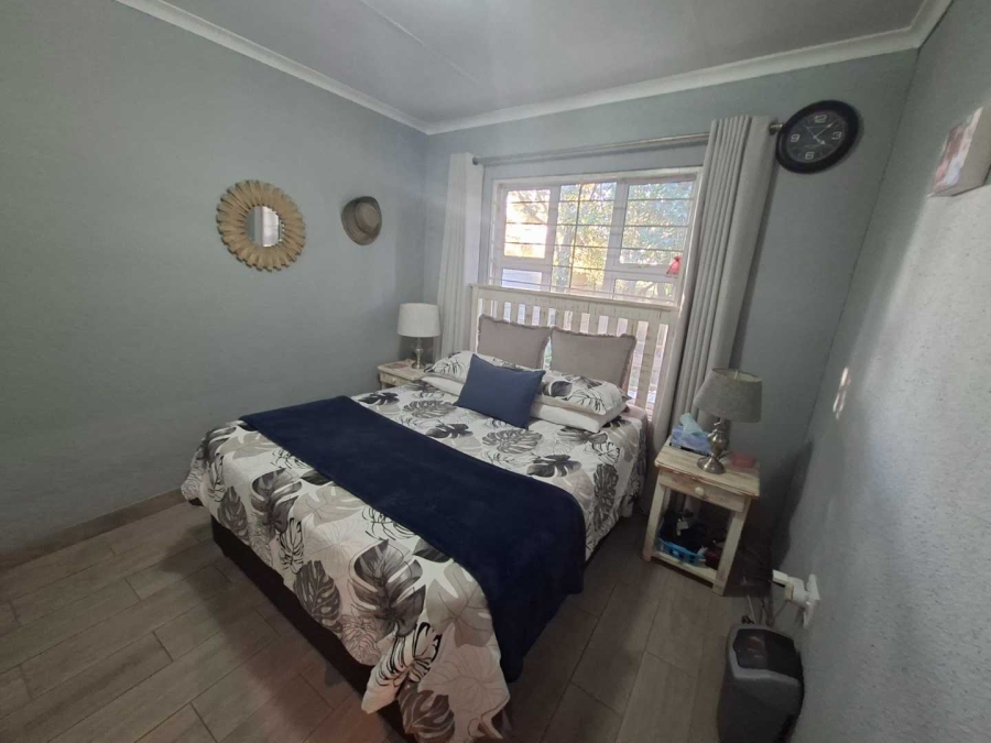 1 Bedroom Property for Sale in Bromhof Gauteng