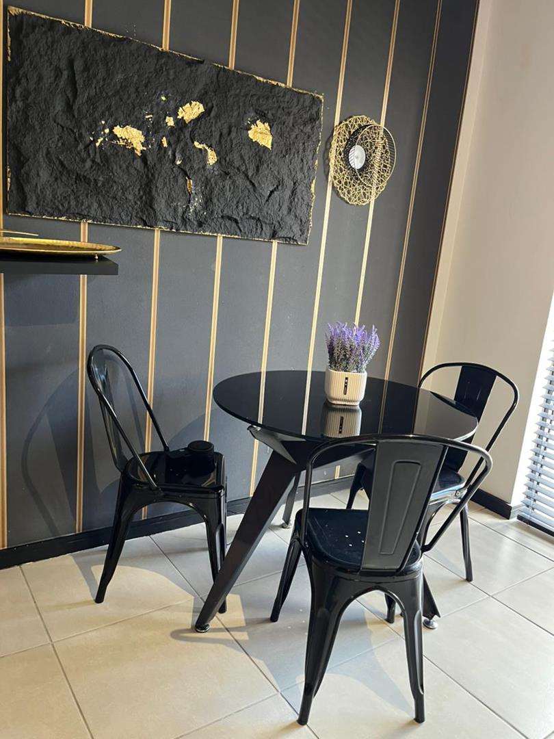 1 Bedroom Property for Sale in Waterfall Gauteng