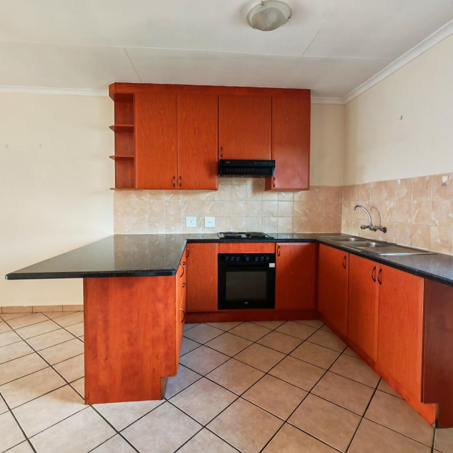 To Let 2 Bedroom Property for Rent in Celtisdal Gauteng