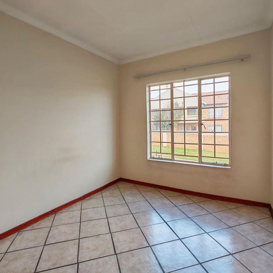 To Let 2 Bedroom Property for Rent in Celtisdal Gauteng