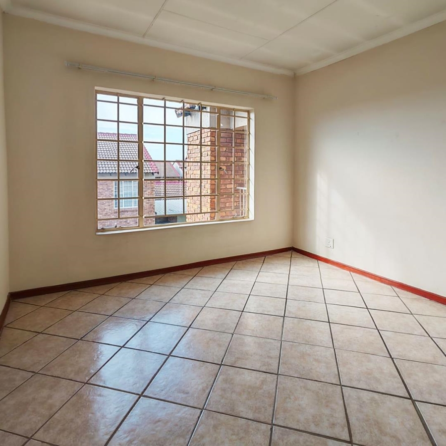 To Let 2 Bedroom Property for Rent in Celtisdal Gauteng