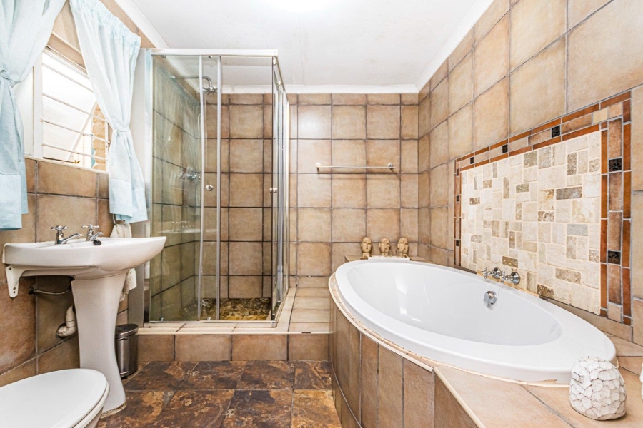 3 Bedroom Property for Sale in Rangeview Gauteng