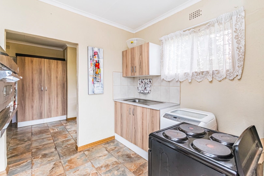 3 Bedroom Property for Sale in Rangeview Gauteng