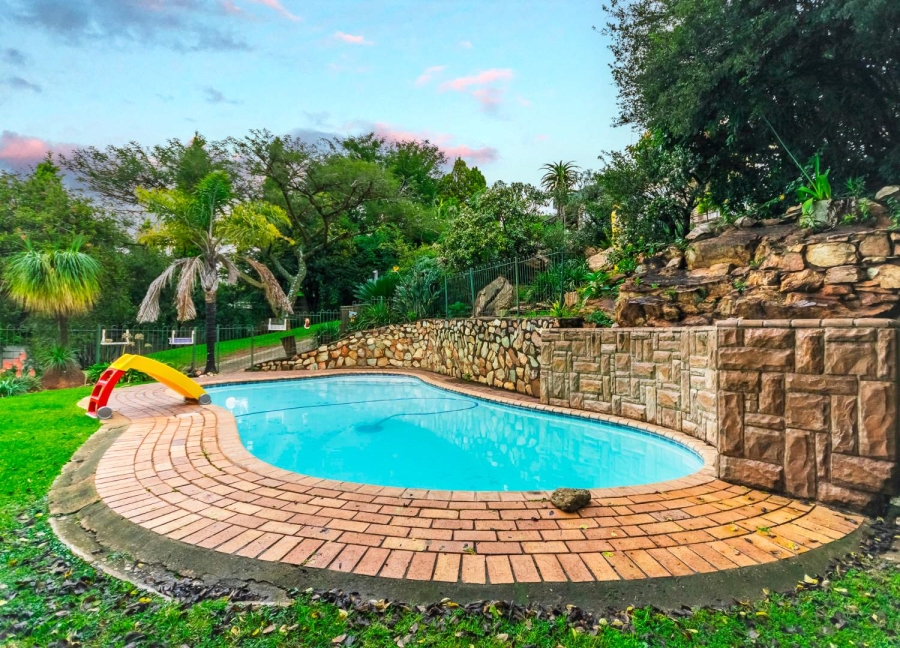 3 Bedroom Property for Sale in Rangeview Gauteng