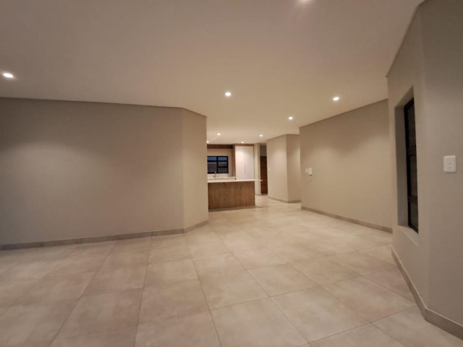 4 Bedroom Property for Sale in Brackenhurst Gauteng