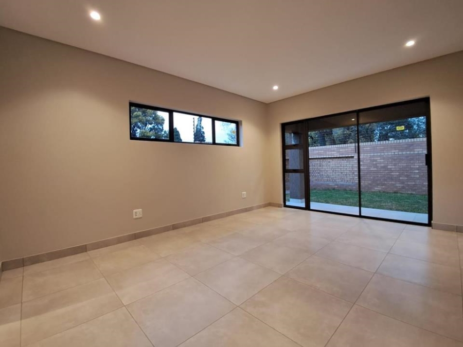 4 Bedroom Property for Sale in Brackenhurst Gauteng