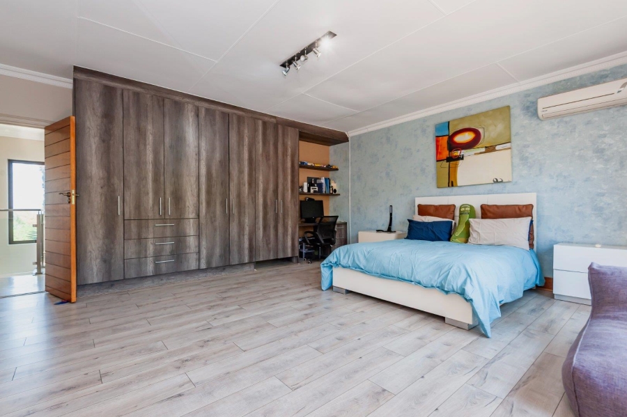 5 Bedroom Property for Sale in Meyersdal Gauteng