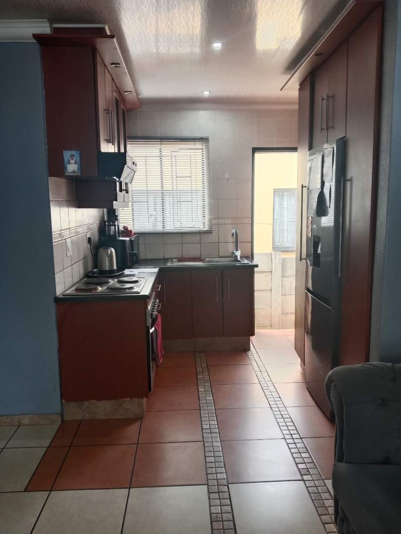 2 Bedroom Property for Sale in Naturena Gauteng