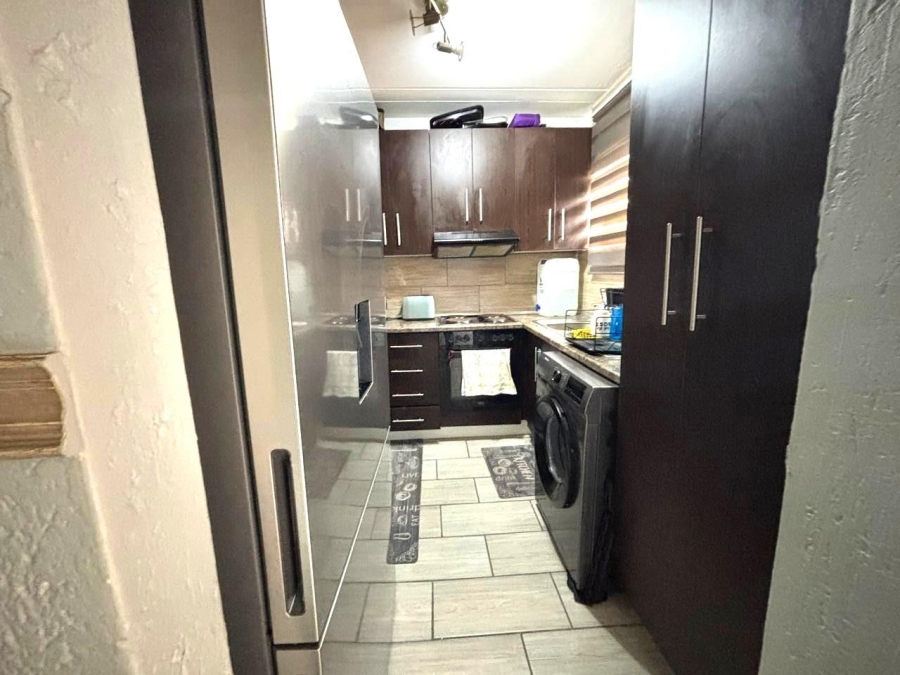 2 Bedroom Property for Sale in Winchester Hills Gauteng