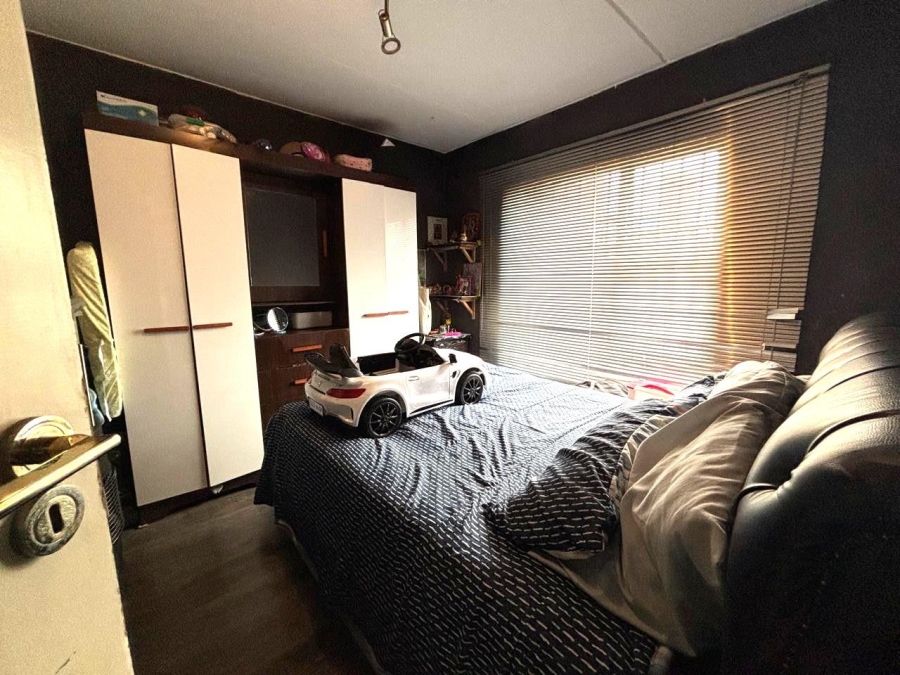2 Bedroom Property for Sale in Winchester Hills Gauteng