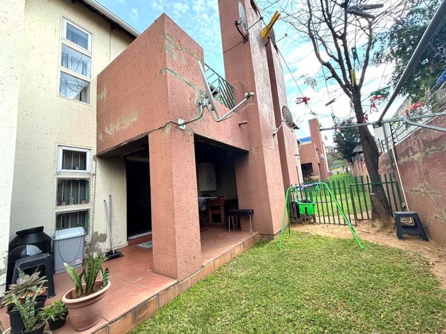 2 Bedroom Property for Sale in Winchester Hills Gauteng