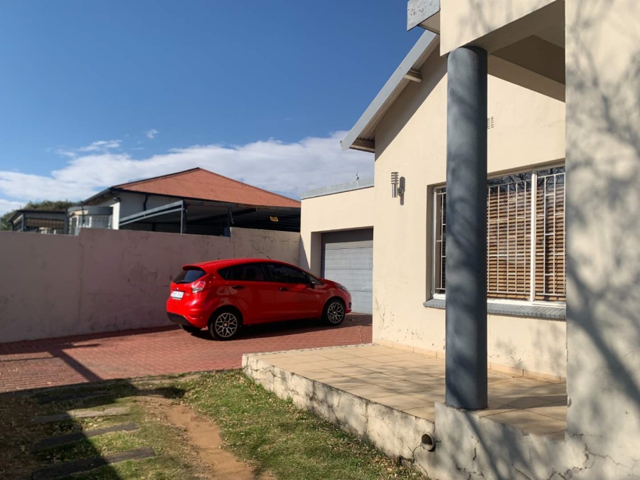 3 Bedroom Property for Sale in The Hill Gauteng