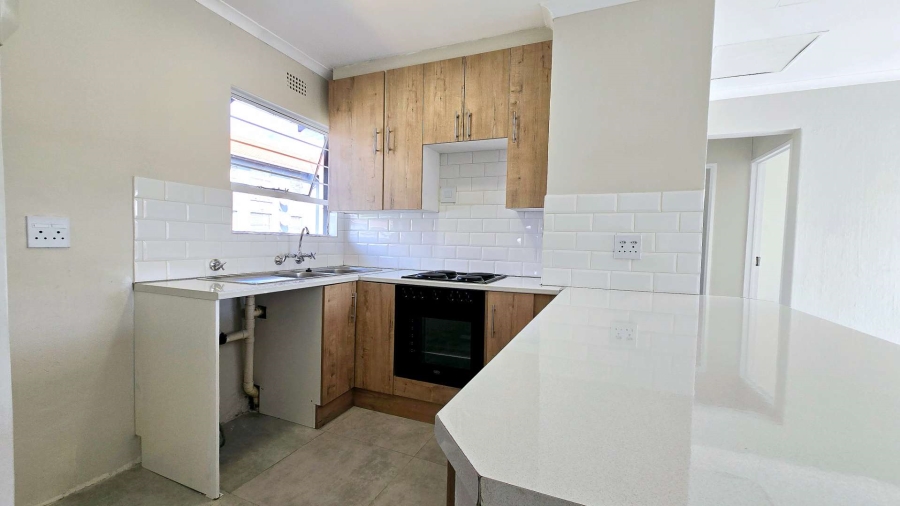2 Bedroom Property for Sale in La Montagne Gauteng