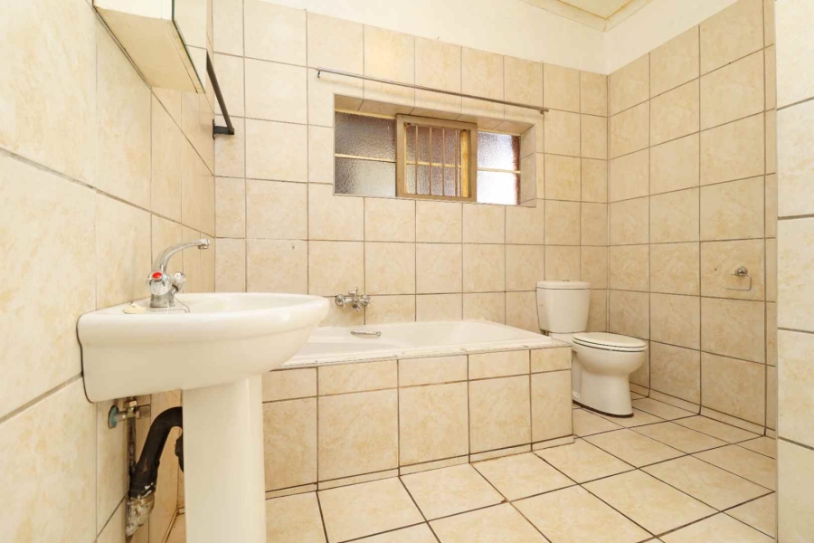 To Let 2 Bedroom Property for Rent in Wentworth Park Gauteng