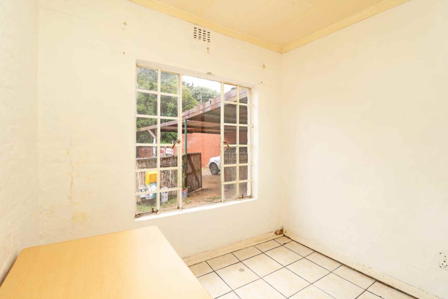 To Let 2 Bedroom Property for Rent in Wentworth Park Gauteng
