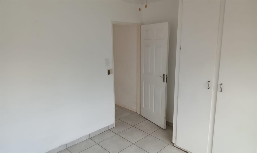 2 Bedroom Property for Sale in Wilgeheuwel Gauteng