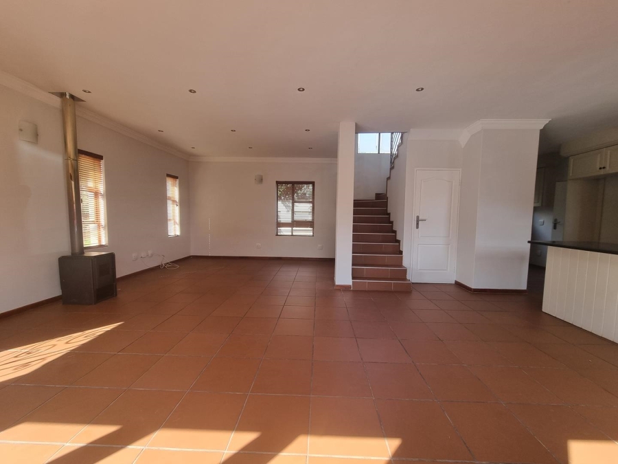 3 Bedroom Property for Sale in Olympus AH Gauteng