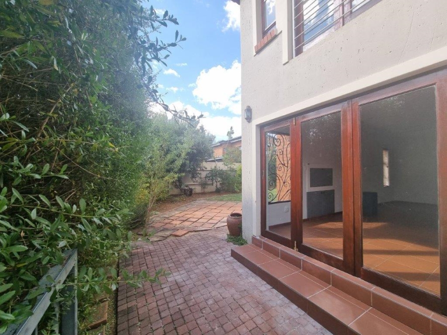 3 Bedroom Property for Sale in Olympus AH Gauteng