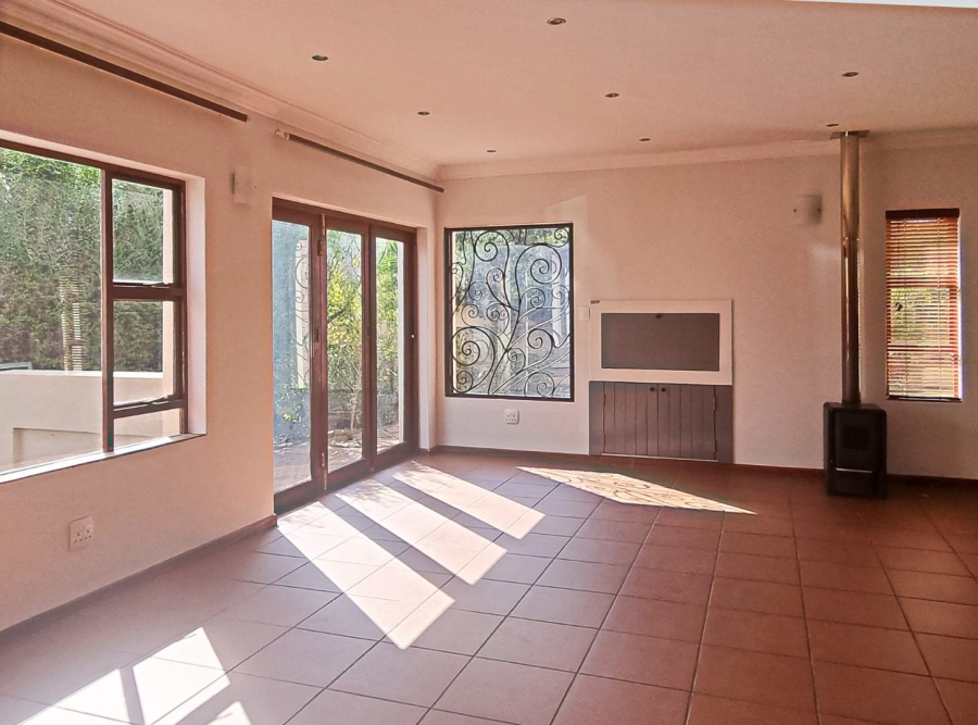 3 Bedroom Property for Sale in Olympus AH Gauteng