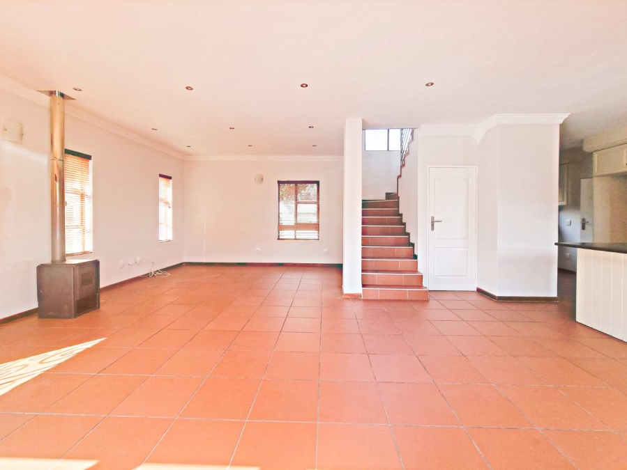 3 Bedroom Property for Sale in Olympus AH Gauteng