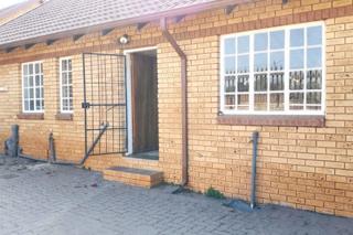 2 Bedroom Property for Sale in Clubview Gauteng