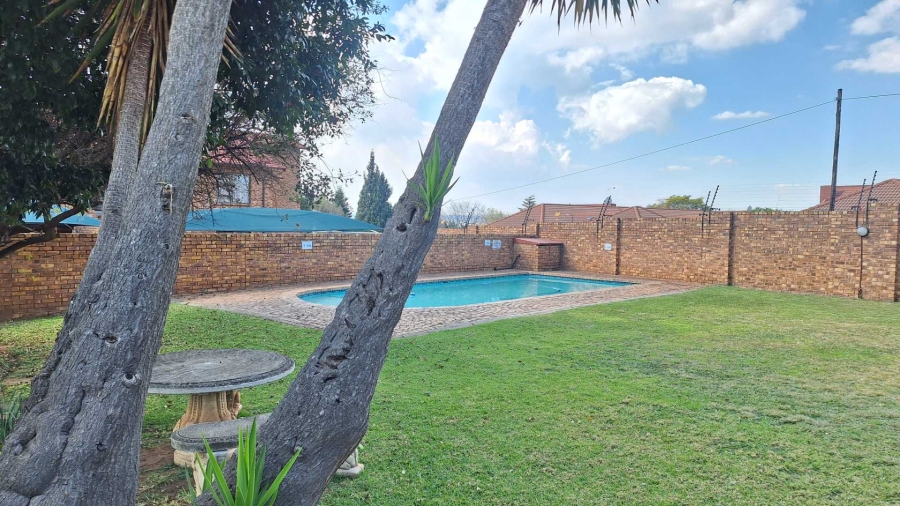 3 Bedroom Property for Sale in North Riding AH Gauteng