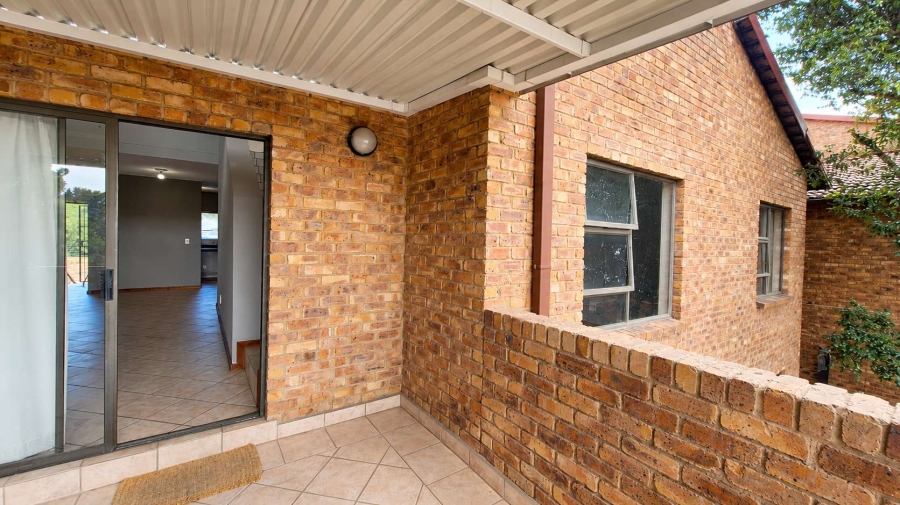 3 Bedroom Property for Sale in North Riding Gauteng