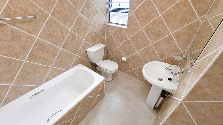 3 Bedroom Property for Sale in North Riding Gauteng
