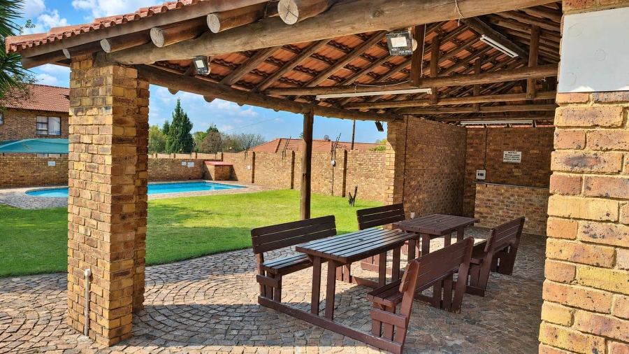 3 Bedroom Property for Sale in North Riding Gauteng