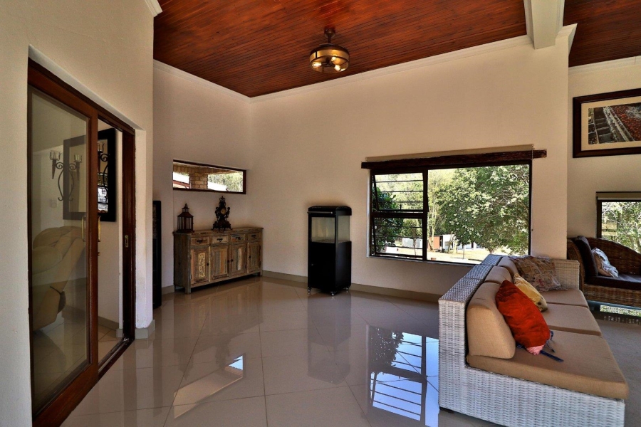 9 Bedroom Property for Sale in Poortview Gauteng