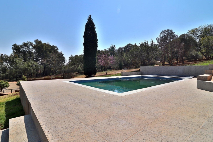 9 Bedroom Property for Sale in Poortview Gauteng