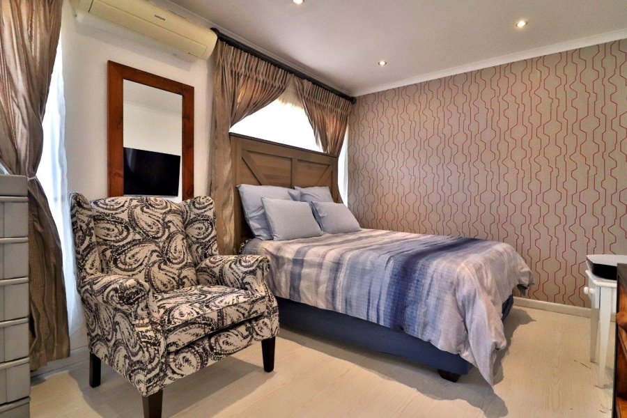 9 Bedroom Property for Sale in Poortview Gauteng