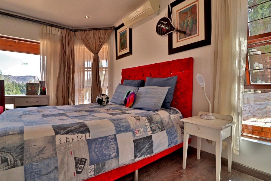 9 Bedroom Property for Sale in Poortview Gauteng