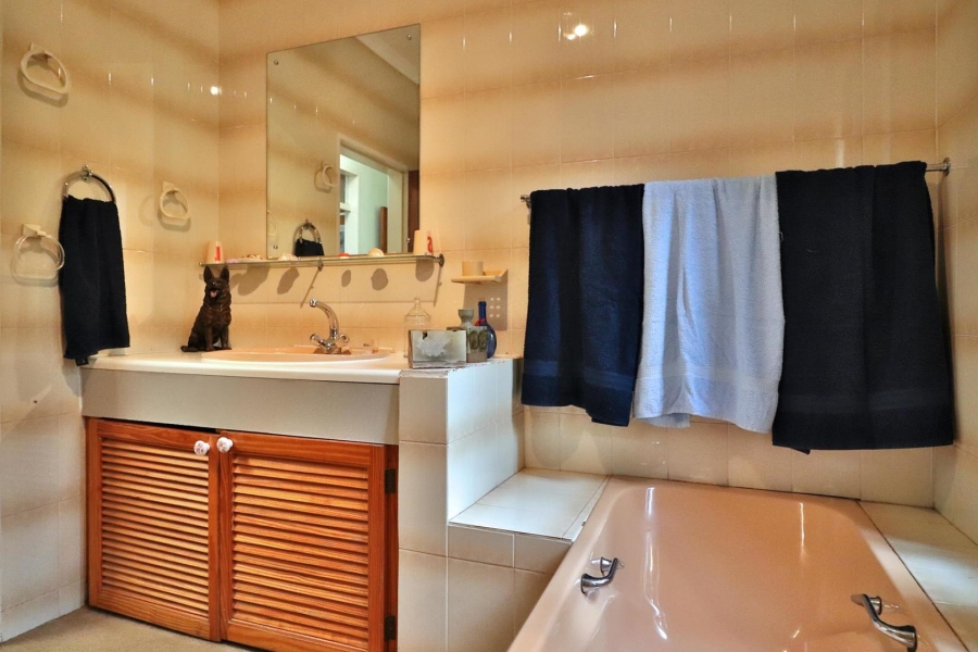 3 Bedroom Property for Sale in Ruimsig Gauteng