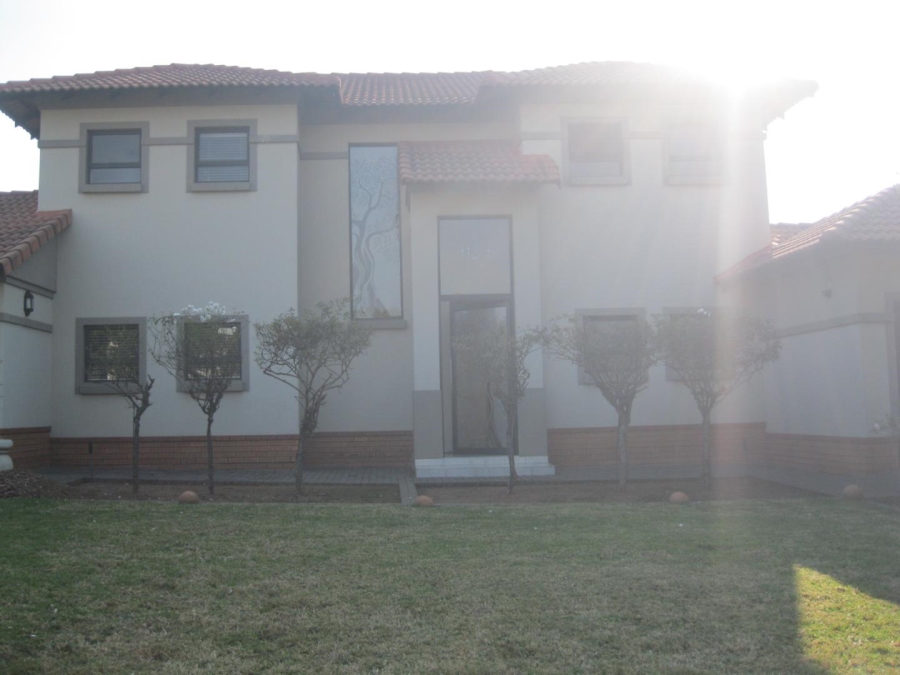 To Let 4 Bedroom Property for Rent in Midlands Estate Gauteng