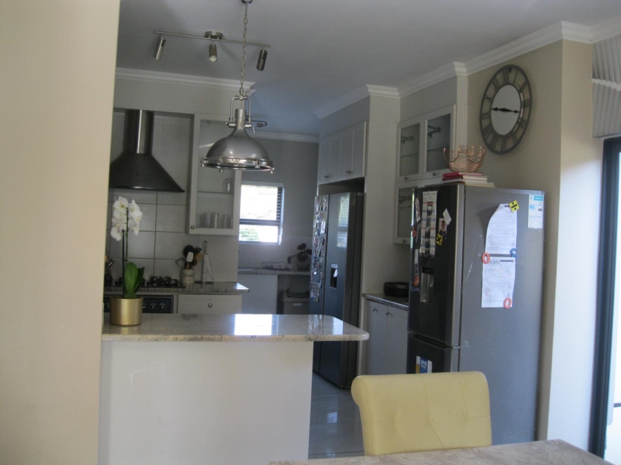 To Let 4 Bedroom Property for Rent in Midlands Estate Gauteng