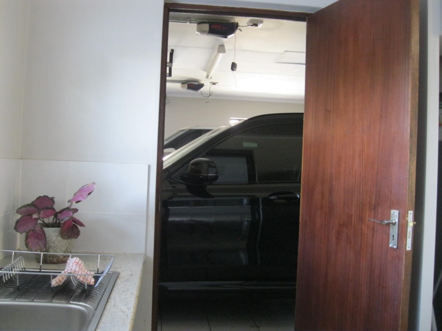 To Let 4 Bedroom Property for Rent in Midlands Estate Gauteng