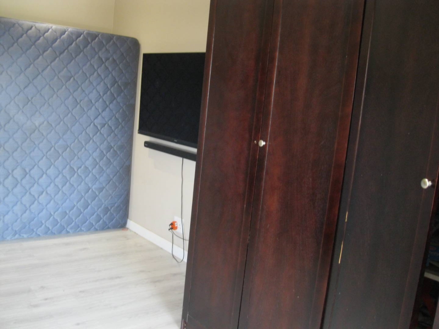 To Let 4 Bedroom Property for Rent in Midlands Estate Gauteng