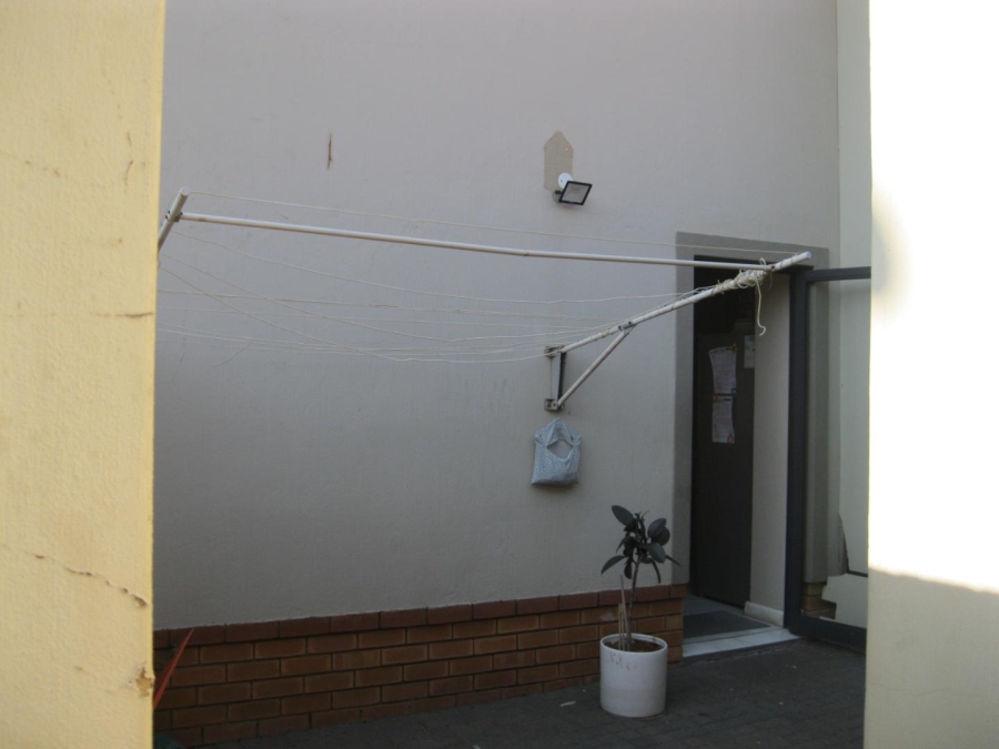 To Let 4 Bedroom Property for Rent in Midlands Estate Gauteng
