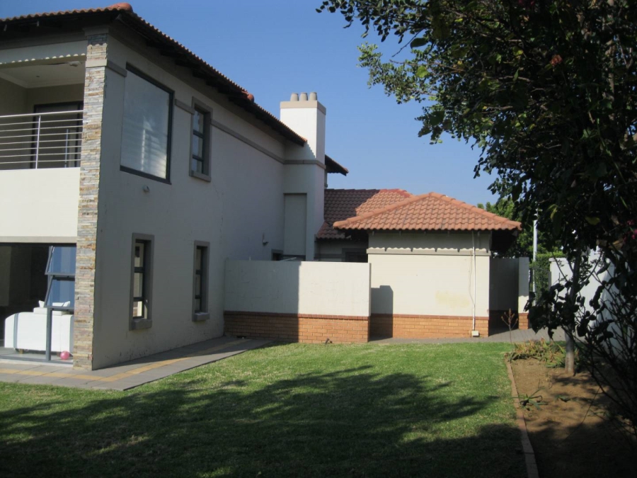 To Let 4 Bedroom Property for Rent in Midlands Estate Gauteng
