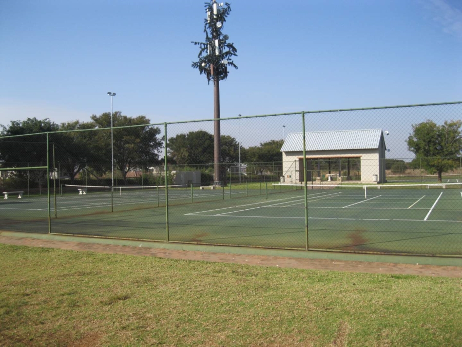 To Let 4 Bedroom Property for Rent in Midlands Estate Gauteng