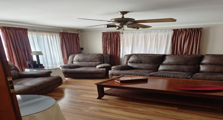 3 Bedroom Property for Sale in Klippoortje Gauteng