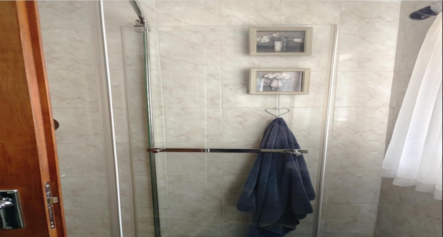 3 Bedroom Property for Sale in Klippoortje Gauteng