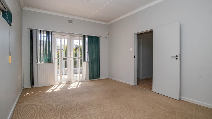 3 Bedroom Property for Sale in Meyerspark Gauteng