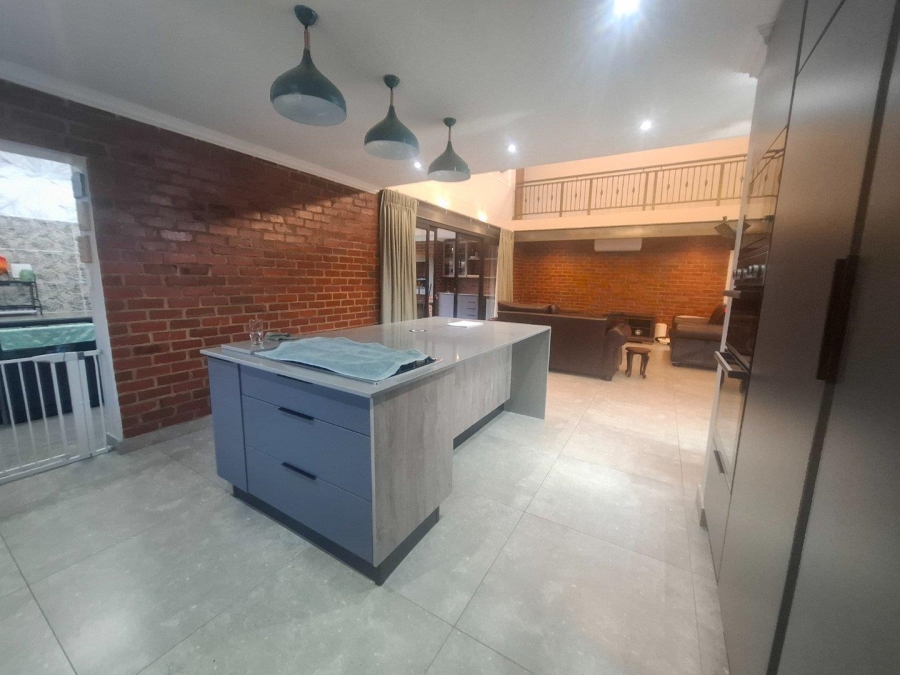 4 Bedroom Property for Sale in Kloofsig Gauteng