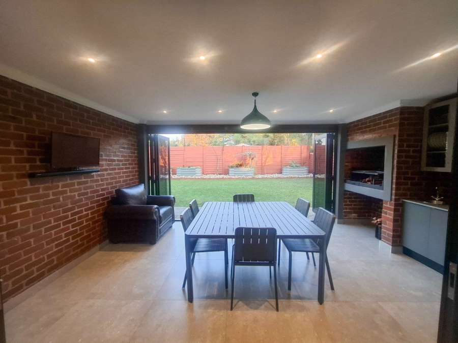 4 Bedroom Property for Sale in Kloofsig Gauteng